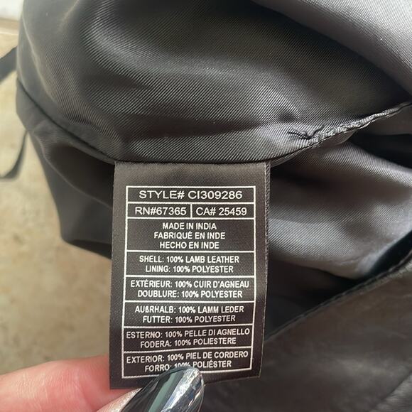 cupcakes and cashmere Marrie Leather Skirt - Picture 12 of 16